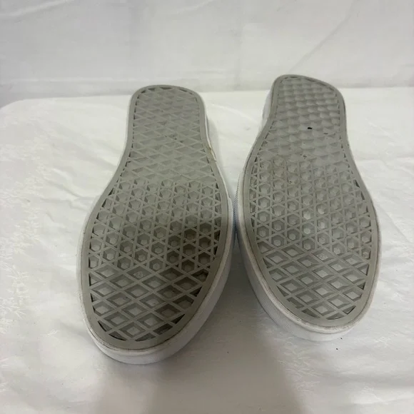 Vans White Slip-On Loafers unisex. - Picture 5 of 8